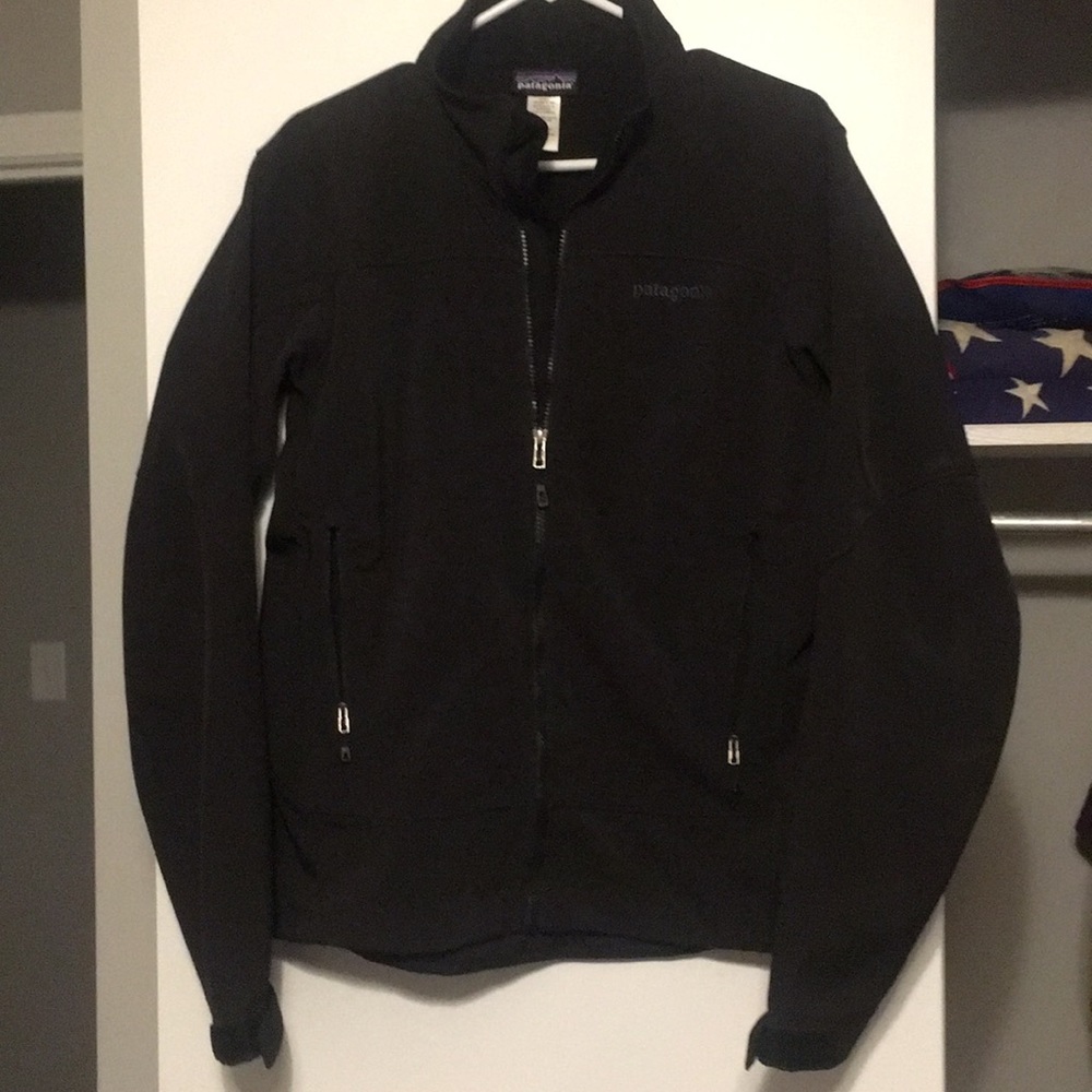 Gently used used polartec Patagonia jacket